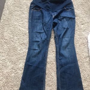 Old navy maternity jeans